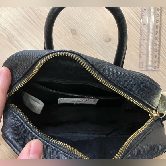 Snidel Girl Crossbody Purse/Handbag - Picture 7 of 7